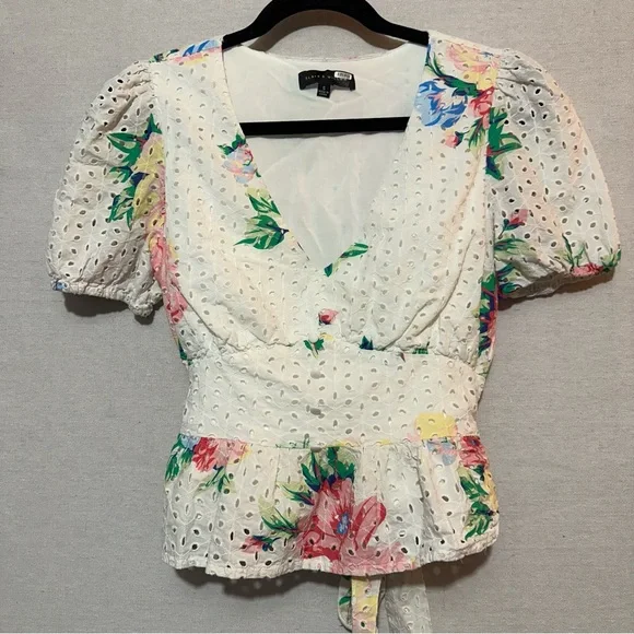 RTR Slate & Willow White Floral Top - size S - Picture 3 of 5